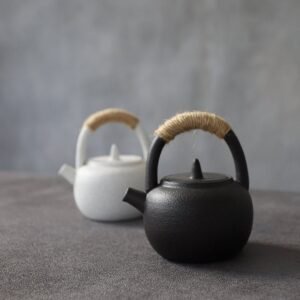 Japanese White Black Tea Pots 210ml