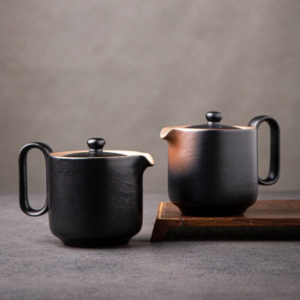 Modern Japanese Clay Tea Pot 260ml