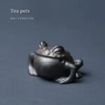 Vintage golden toad tea pet main product view showing detailed toad carving