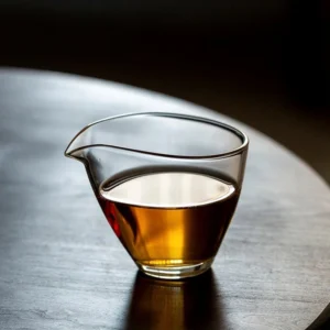 210ml clear glass gong dao bei tea pitcher side view