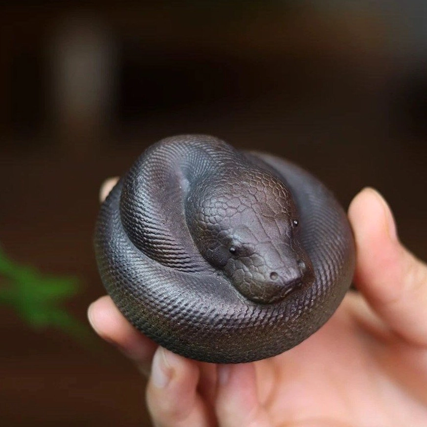 handcrafted coiled snake yixing zisha tea pet angle view