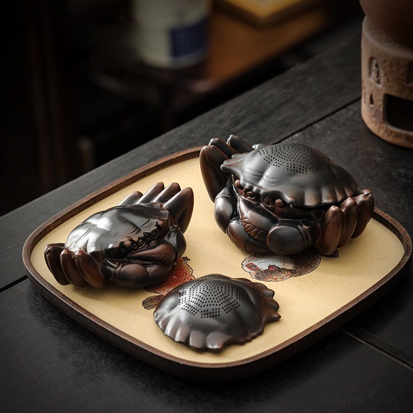 complete 2-in-1 purple pottery crab tea pet and tea strainer set