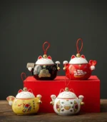 Cute ceramic fortune cat tea jar product main display