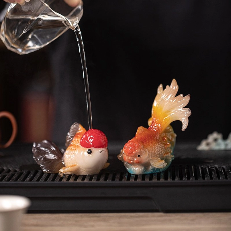 Color changing goldfish tea pet cool state before pouring hot water