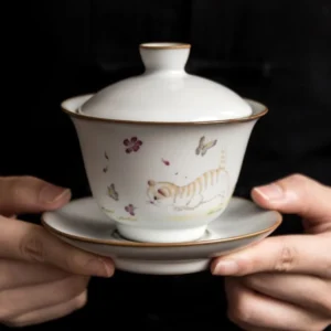 hand-painted cat ceramic 135ml gaiwan tea set main view