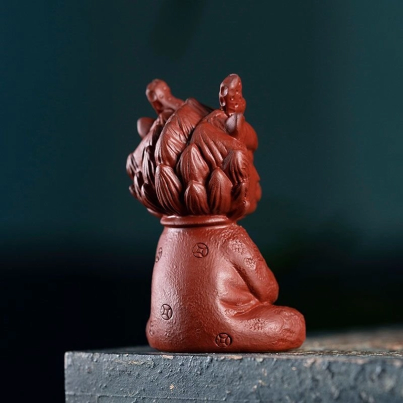 handcrafted meditating dragon tea pet for tea table decor