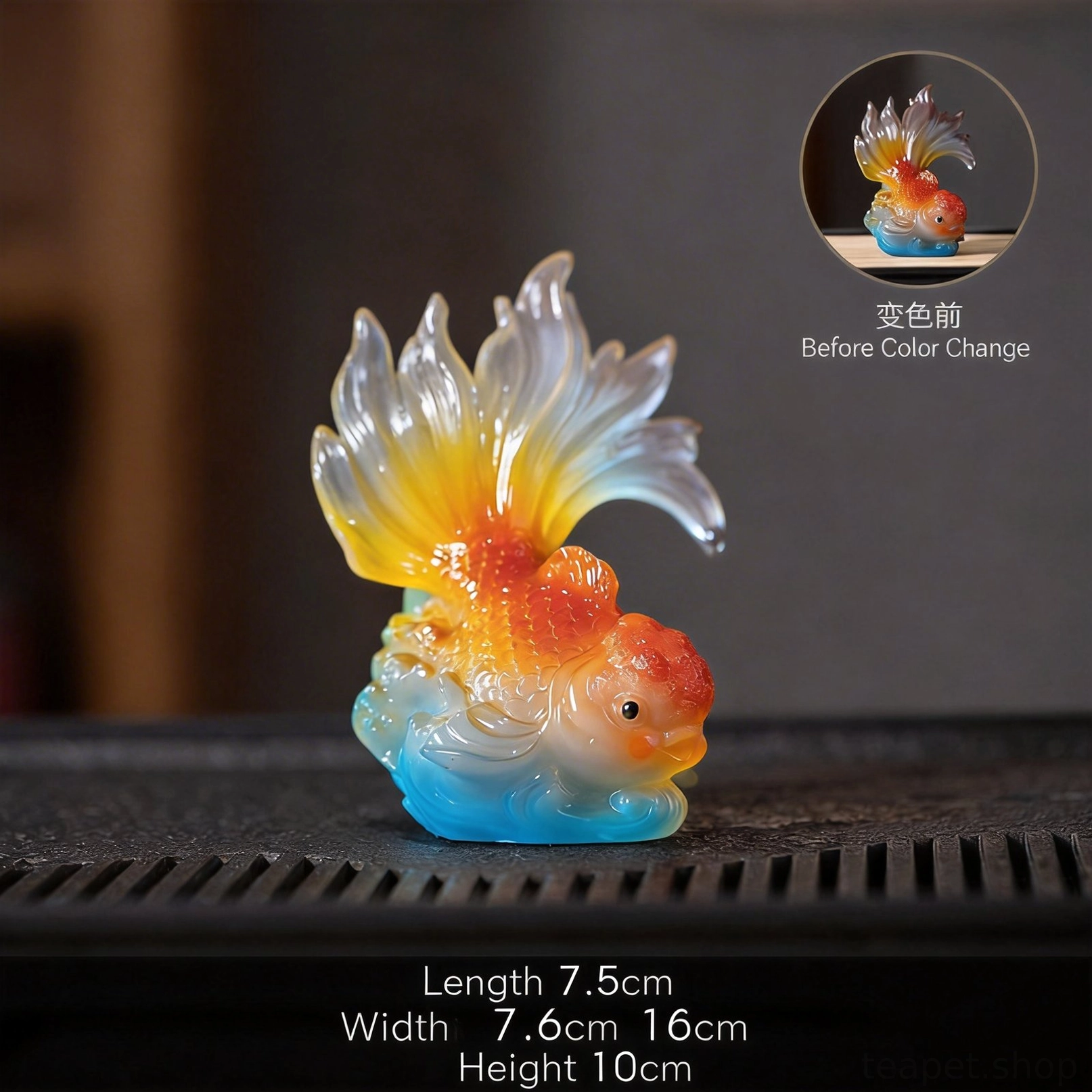 Ornamental goldfish with blue wave base color changing tea pet