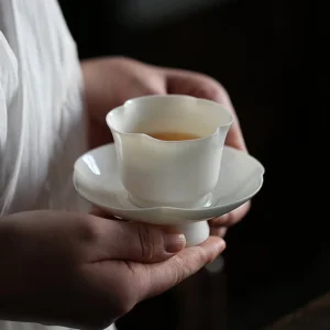 60ml petal edge white porcelain gongfu tea cup with matching saucer